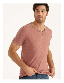 Maddox Hudson Short Sleeve Henley Red