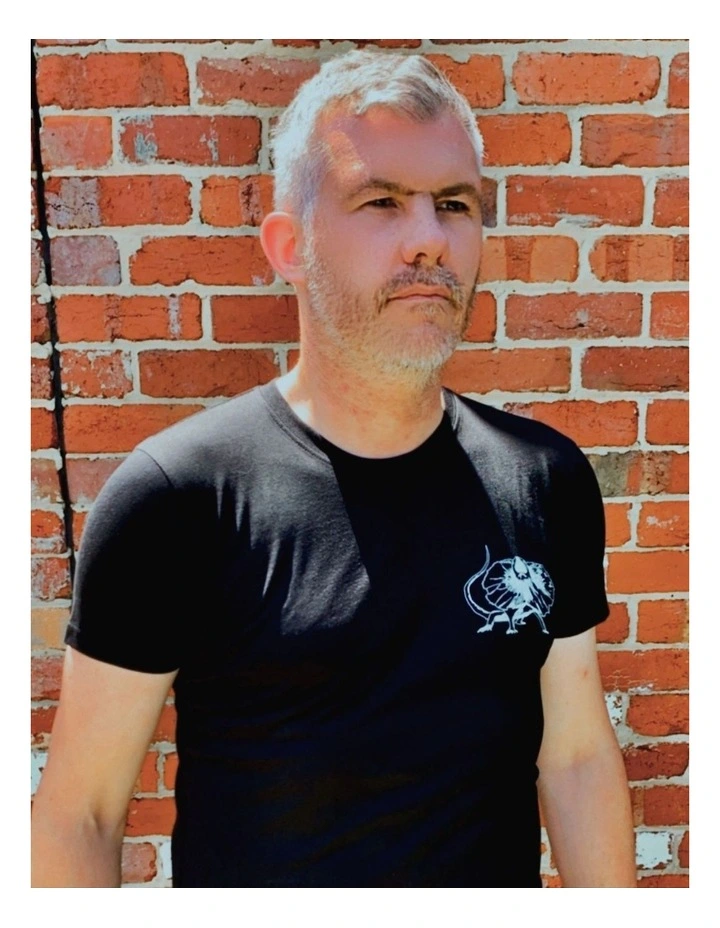 High Tees Frill Necked Lizard Tee - Image 2