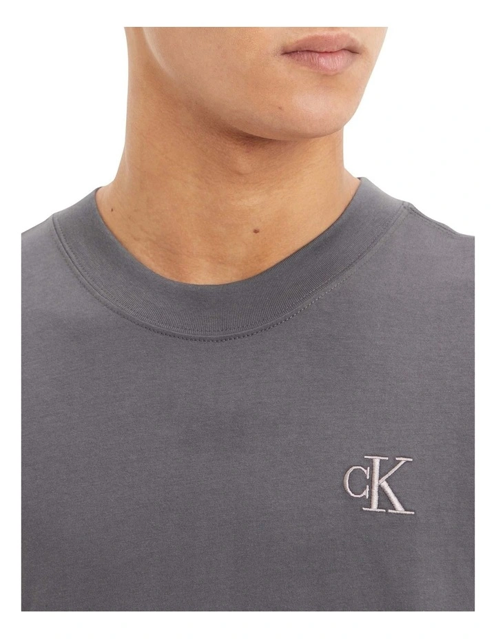 Calvin Klein Jeans Logo Tape Tee In Grey - Image 2