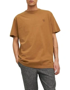 Jack & Jones Badge Heavy Short Sleeve Crew Neck Tee In Foxtrot