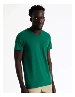 Blaq Tenerife V Neck Tee In Green
