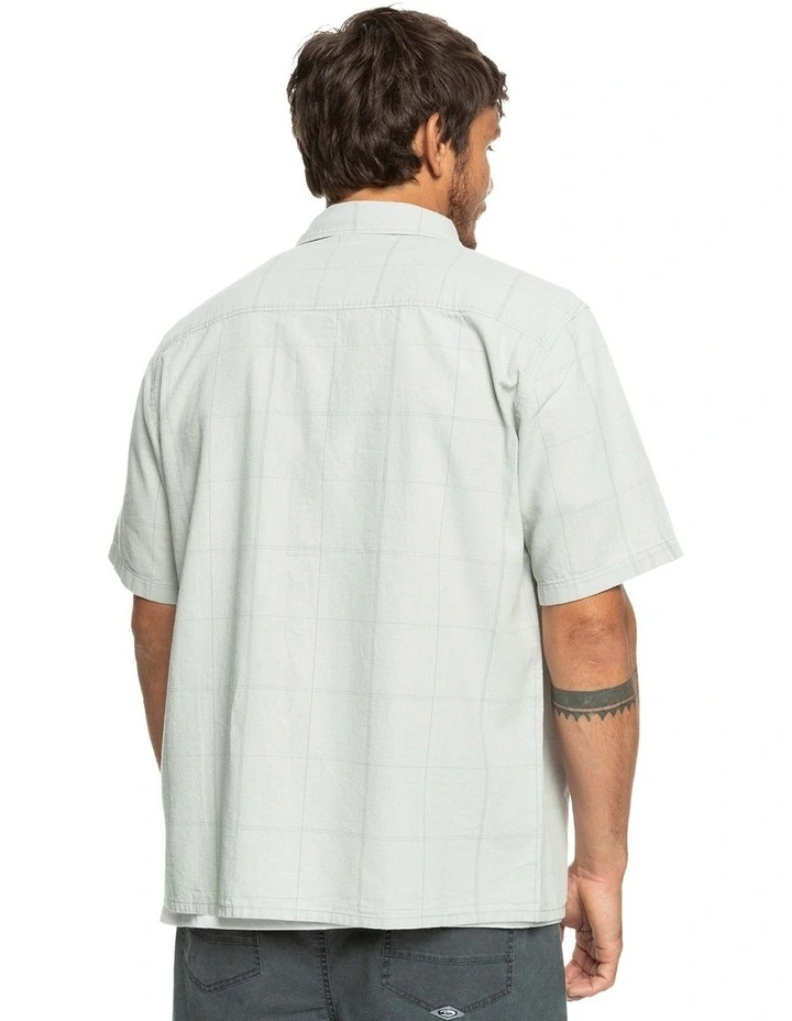 Quiksilver Authentic Influenced Short Sleeve Shirt In Grey 2 Quiksilver Authentic Influenced Short Sleeve Shirt In Grey - Image 2
