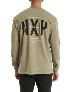 Nena & Pasadena Turbine Relaxed Long Sleeve Tee In Brown