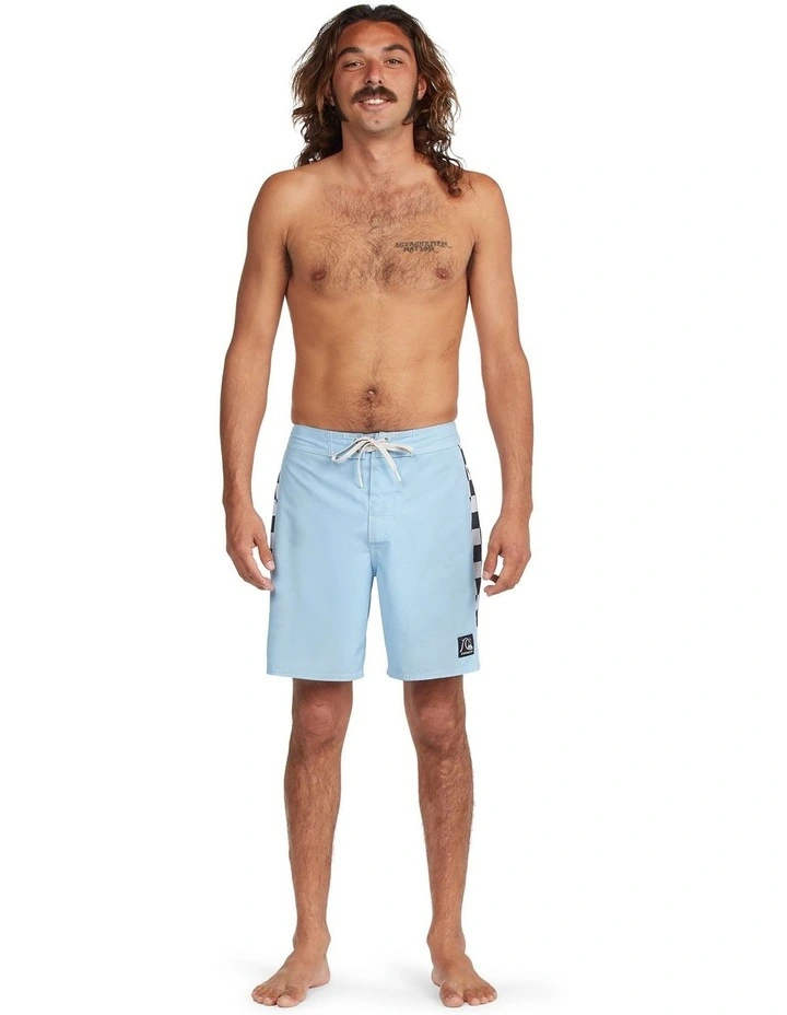 Quiksilver Echo Beach Arch 18" Board Shorts 4 Quiksilver Echo Beach Arch 18" Board Shorts - Image 4