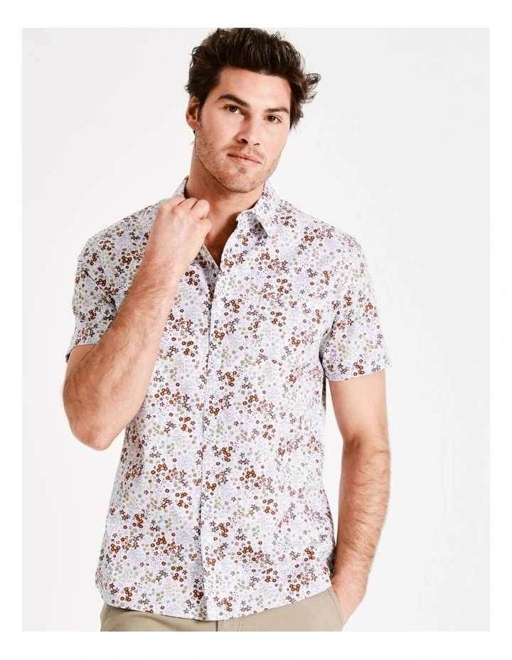 Maddox Fernleigh Ditsy Print Short Sleeve Shirt In White - Image 3