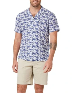 Blazer Arlo Short Sleeve Palm Tree Print Shirt In White/Navy