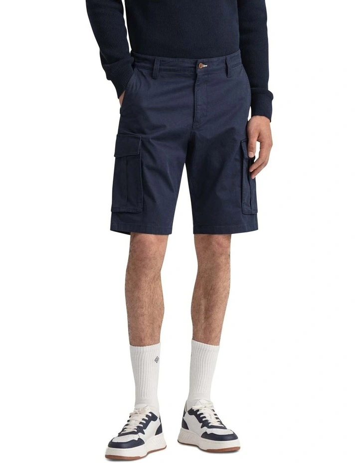 Gant Relaxed Twill Cargo Short In Marine - Image 2
