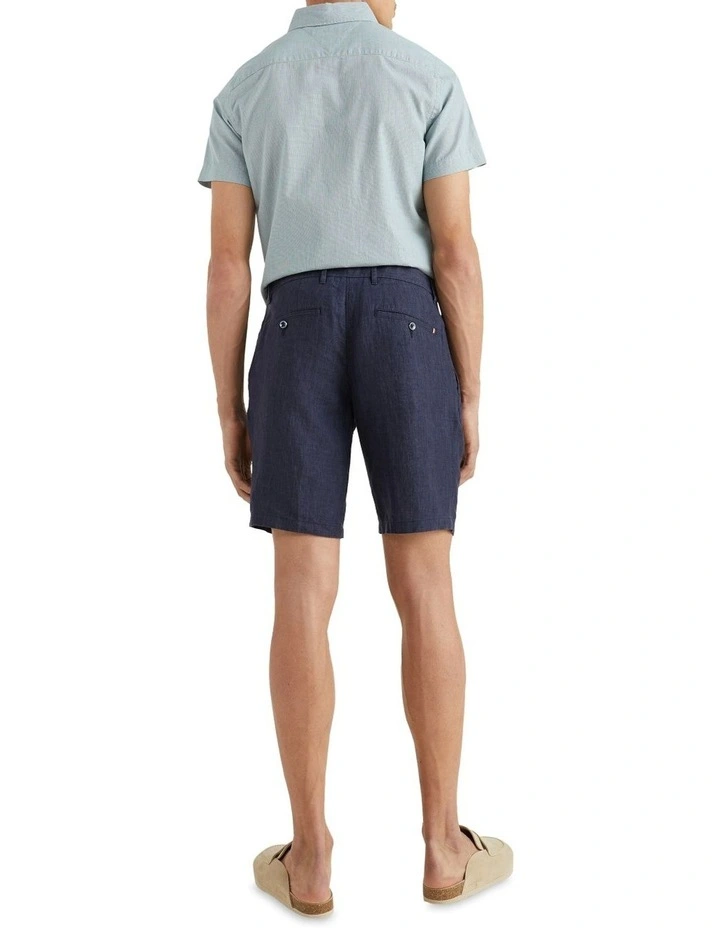 Tommy Hilfiger Brooklyn Double Dye Linen Short In Desert Sky - Image 2