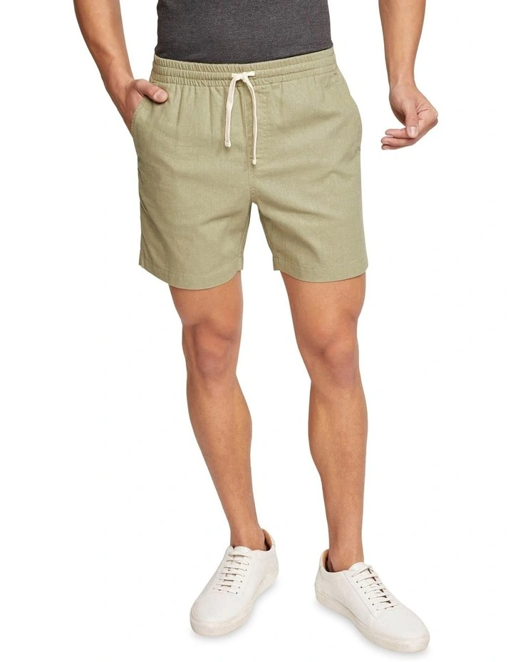 Oxford Toby Linen Cotton Shorts In Green - Image 4