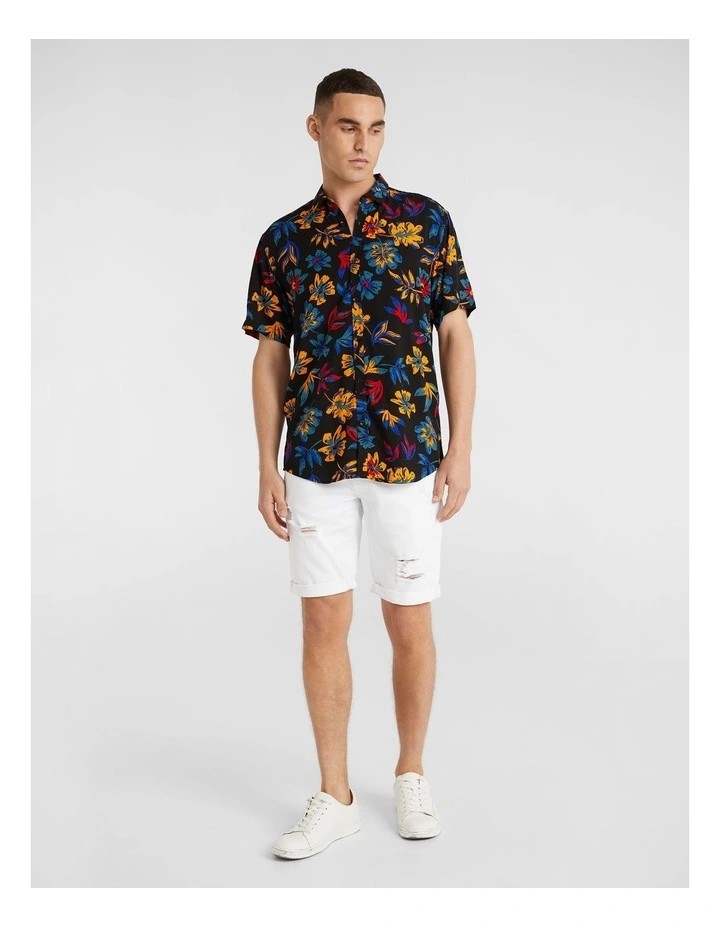 Yd. Massimo Ripped Denim Shorts In White 5 Yd. Massimo Ripped Denim Shorts In White - Image 5