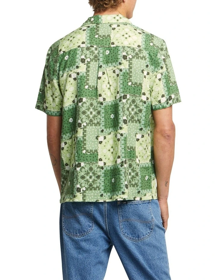 Lee Holiday Shirt In Green Bandana - Image 2