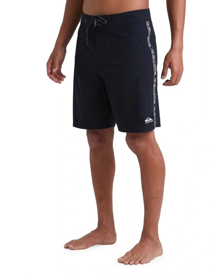 Stab X Quiksilver Surfsilk 18" Boardshort In Black - Image 2