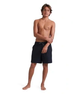 Stab X Quiksilver Volley 17" Shorts In Black -Nena & Pasadena Sales 959117500 6 720x928