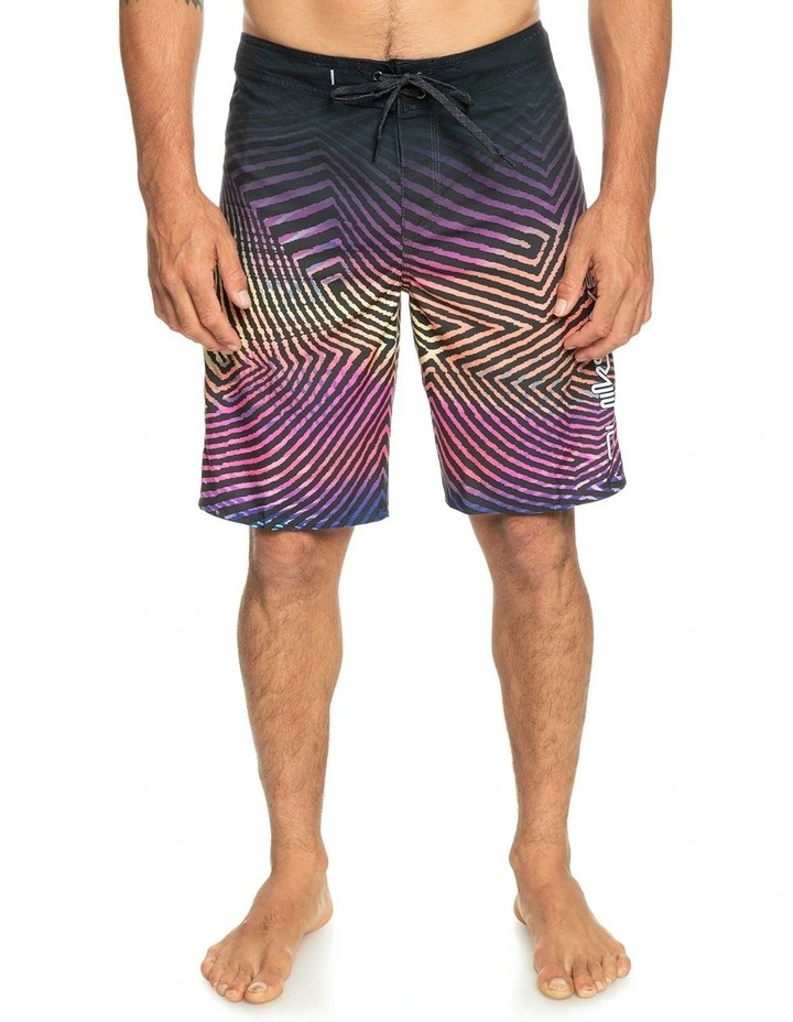 Quiksilver Everyday Warp Fade 20" Boardshorts In Black 1 Quiksilver Everyday Warp Fade 20" Boardshorts In Black