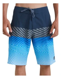 Quiksilver Surfsilk Panel Boardshort In Navy